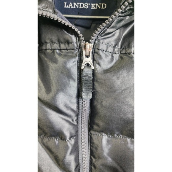 Lands’ End Women’s XS Black Down Filled Puffer Vest - Picture 2 of 6